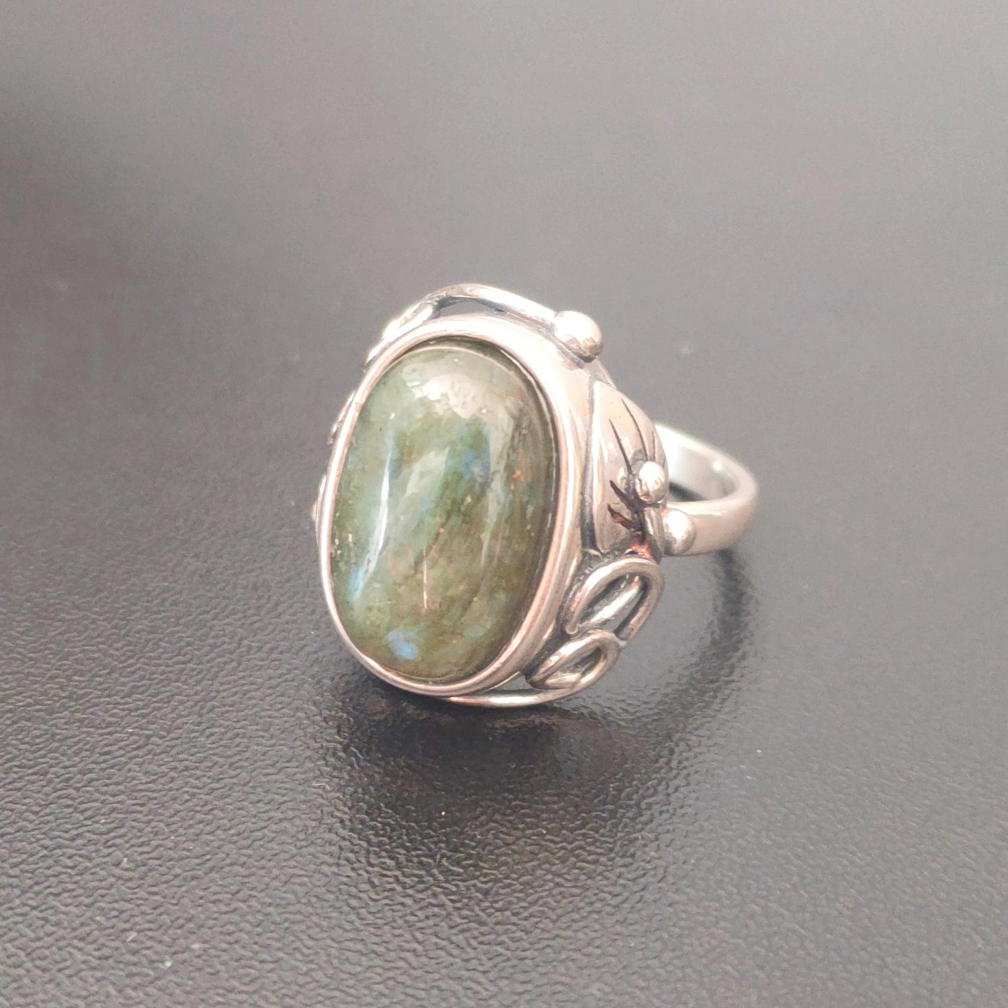 Mächtiger Ring des Dionysos, Entfesseln Sie Ihr Potenzial für ein Leben voller Leidenschaft und Verlangen, Mächtiges magisches Artefakt, Göttlicher magischer Talisman