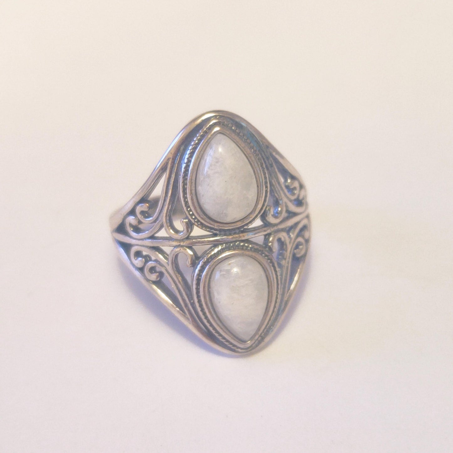 Talisman bague favorisant l’ouverture et l'eveil spirituelle.