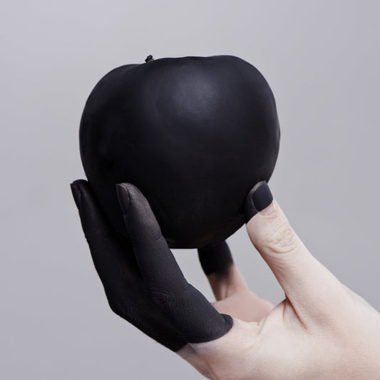 Rituel de sorcellerie pour amplifier l’attraction lubrique, éveiller l’énergie sexuelle et renforcer le pouvoir de séduction.